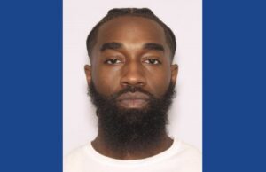 Police searching for wanted fugitive in Ohio