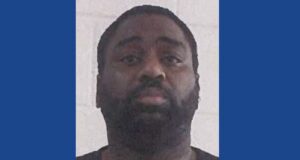 Police searching for wanted fugitive in Georgia