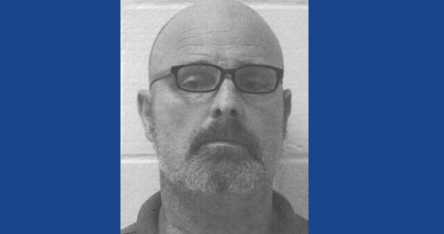 Police searching for wanted fugitive in Georgia