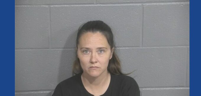One person arrested for pulling gun on two people in Kentucky