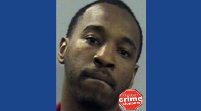 Police searching for wanted fugitive in Kentucky
