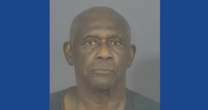 Police searching for wanted fugitive in Indiana