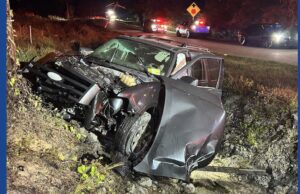 Two people injured following vehicle crash in Mississippi