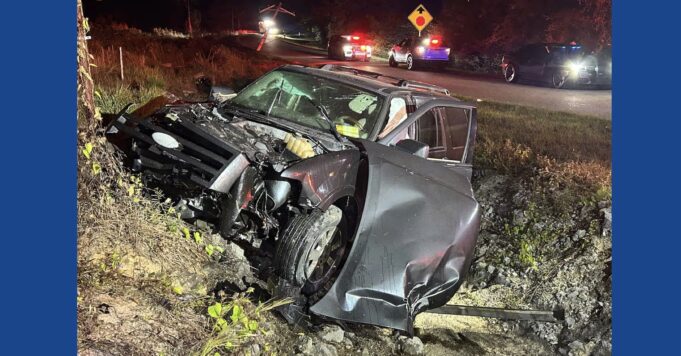 Two people injured following vehicle crash in Mississippi