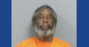 Police searching for wanted fugitive in Ohio