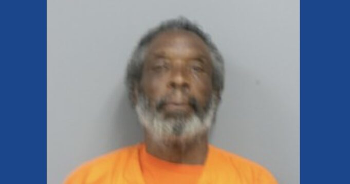 Police searching for wanted fugitive in Ohio