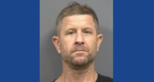 Police searching for wanted fugitive in Florida