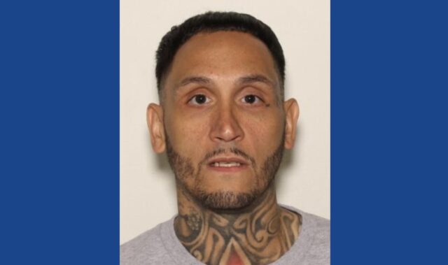 Police searching for wanted fugitive in Ohio