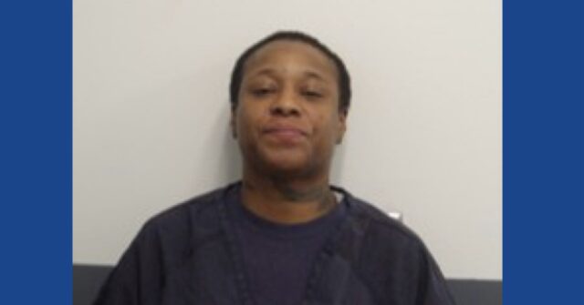 Police searching for wanted fugitive in Ohio