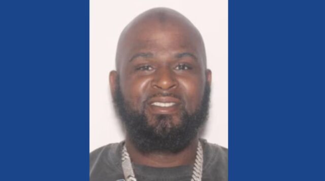 Police searching for wanted assault suspect in Georgia