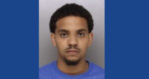 Police searching for wanted fugitive in Ohio