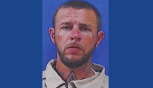 Police searching for wanted fugitive in Georgia