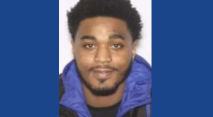 Police searching for wanted robbery suspect in Ohio