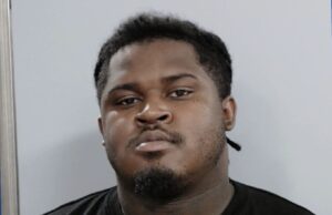 Police searching for wanted fugitive in Kentucky