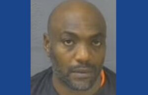 Police searching for two armed robbery suspects in Virginia