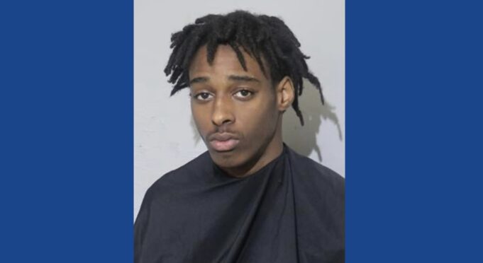 17-year-old arrested after fatally stabbing father in Florida