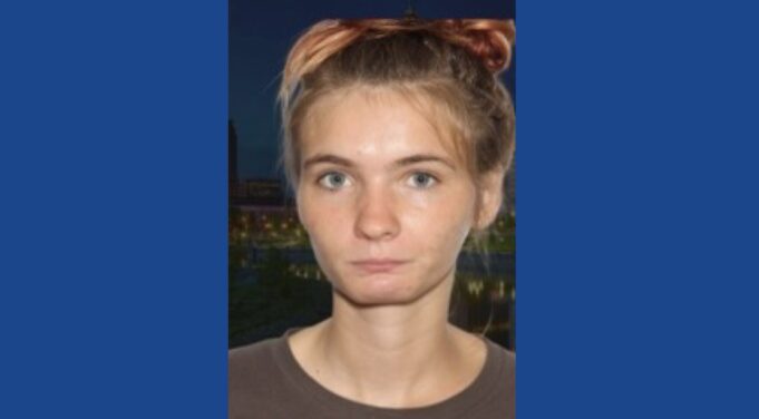 Police searching for wanted theft suspect in Ohio