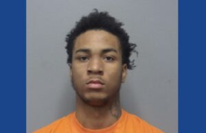 Police searching for wanted robbery suspect in Ohio