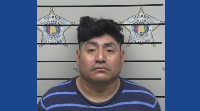 One person arrested for DUI after vehicle crash injures two in Alabama