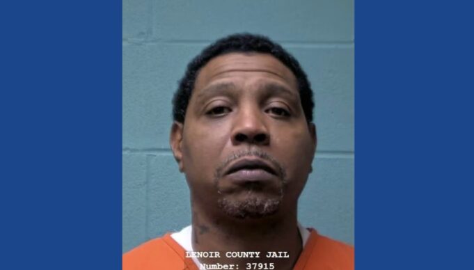 Traffic stop leads to police chase and drug bust in North Carolina, one arrested