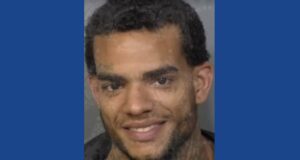 Police searching for man who escaped custody, attacked officers in Florida