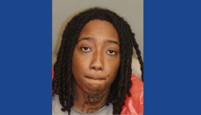 Police searching for wanted robbery suspect in Alabama