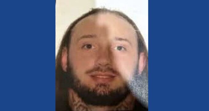 Police in Kentucky searching for person who fled traffic stop