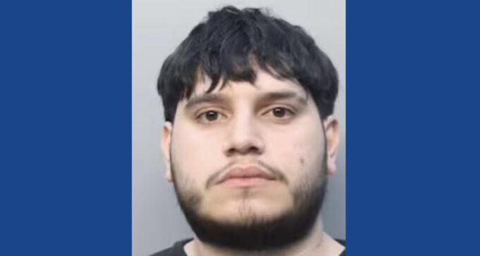 One person arrested following large drug bust at Florida smoke shop