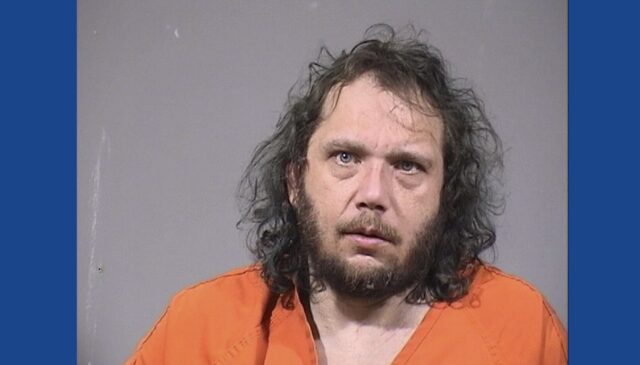 One person arrested after attacking Ohio hospital police officer with IV pole