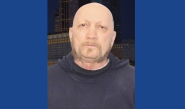 Police searching for escaped fugitive in Ohio