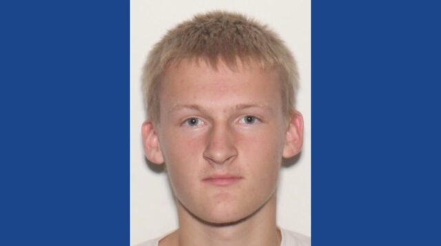Police searching for missing 16-year-old in Indiana
