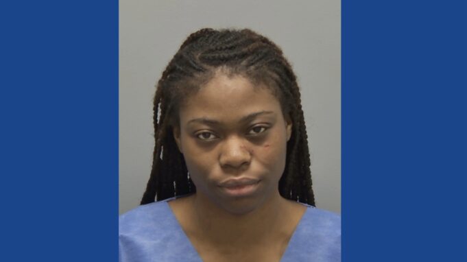 Police searching for wanted fugitive in Florida