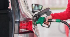 Gas now over $5 a gallon in Illinois