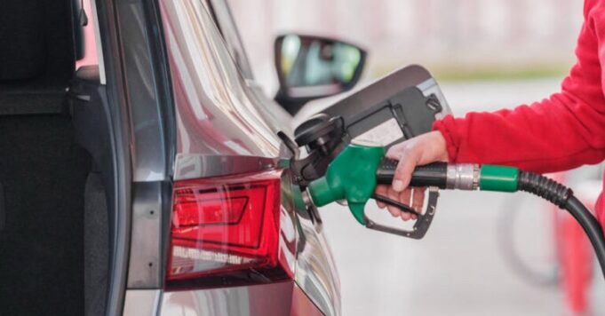 Gas now over $5 a gallon in Illinois