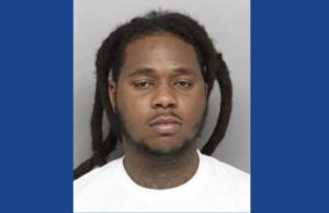 Police searching for wanted theft suspect in Ohio