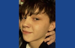 Police searching for missing 15-year-old in Illinois