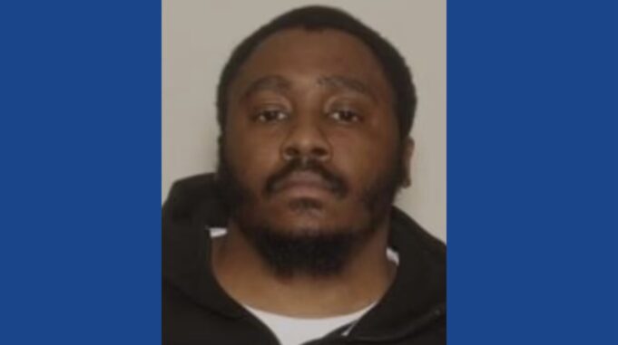 U.S. Marshals searching for wanted fugitive in Ohio