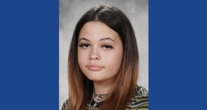 Police searching for missing 17-year-old in Texas