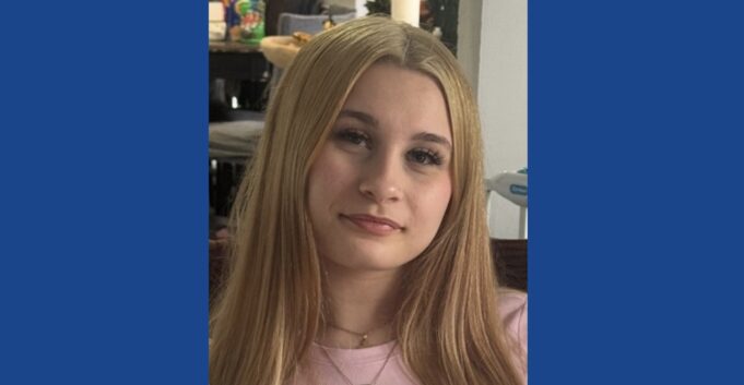 Police searching for missing 16-year-old in Illinois