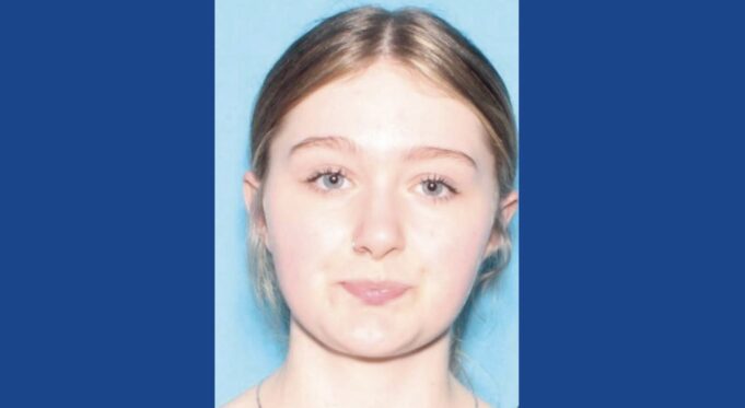 Police searching for missing 17-year-old in Minnesota