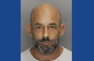 One person arrested after crashing vehicle, huffing duster spray in Georgia