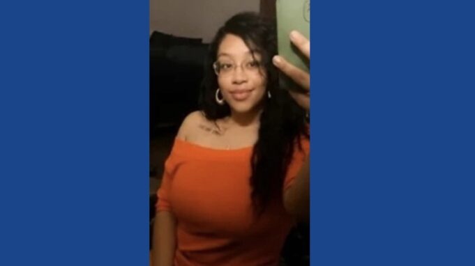 Police searching for missing woman in Texas