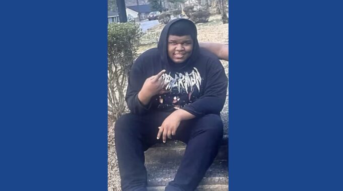 Police searching for missing 16-year-old in South Carolina